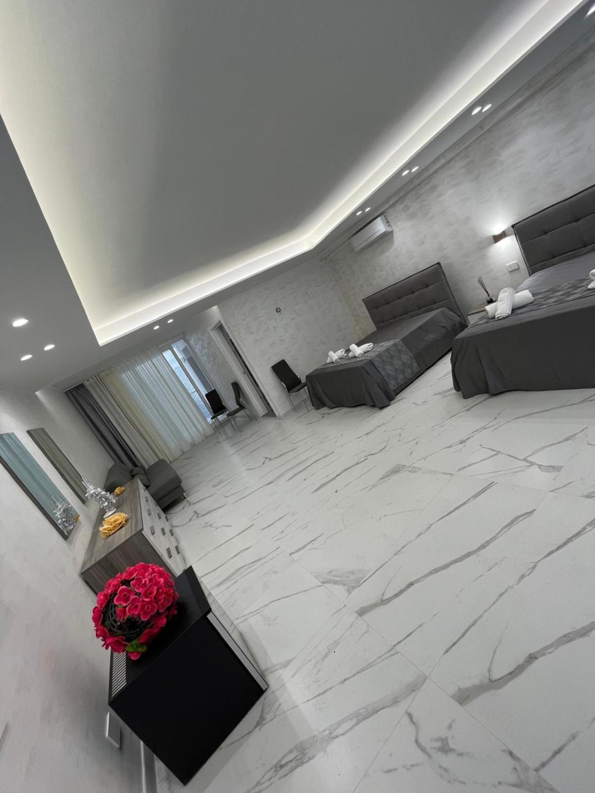 פורטו צ'זראו Hotel Paladini מראה חיצוני תמונה