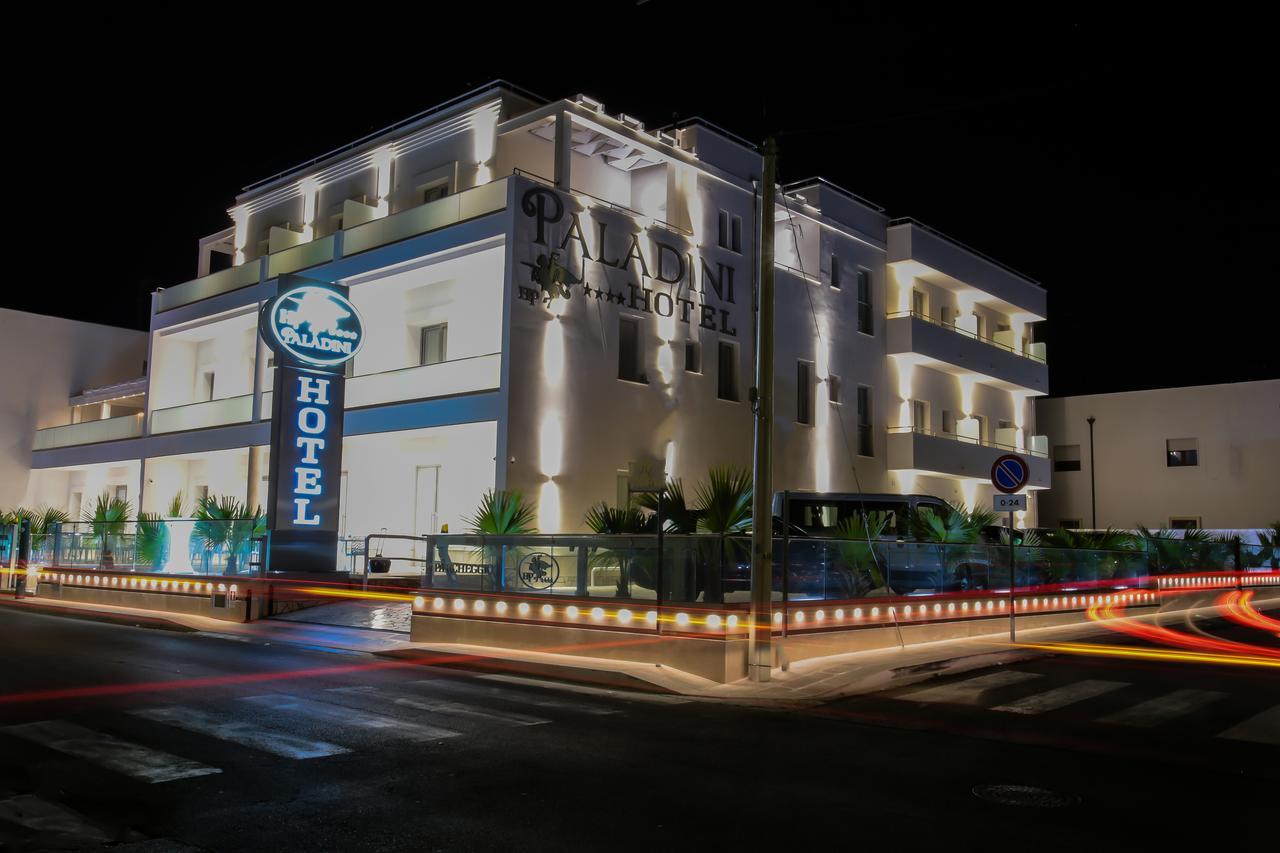 פורטו צ'זראו Hotel Paladini מראה חיצוני תמונה